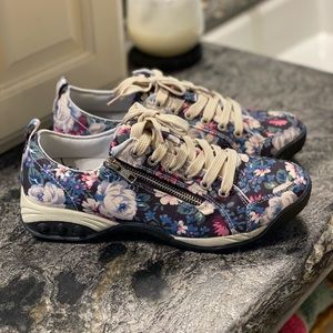 Therafit Casual Shoes